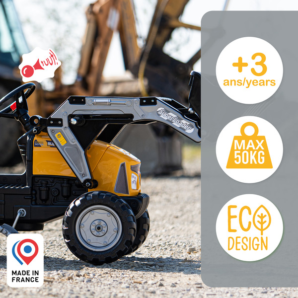 Tractopelle SuperBuilder avec excavatrice et remorque