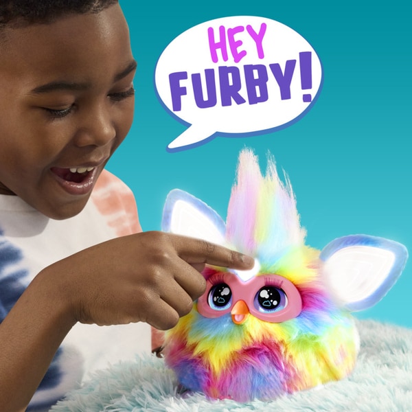 Furby violet Hasbro : King Jouet, Peluches interactives Hasbro