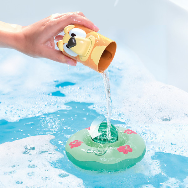 Bouée de bain Bluey et gobelet verseur