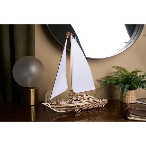 Serenity s Dream - Maquette mécanique de voilier en bois
