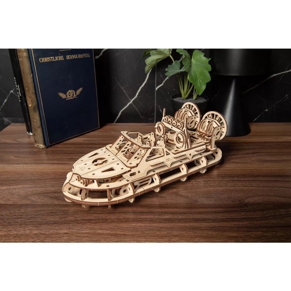 Maquette en bois Aéroglisseur de sauvetage