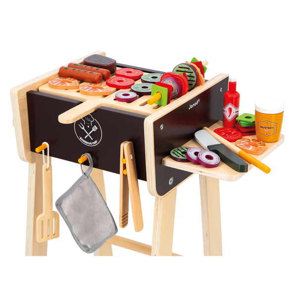 Barbecue en bois avec 50 accessoires