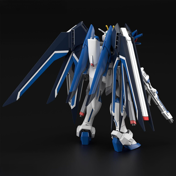 Maquette Gundam Rising Freedom 1/144