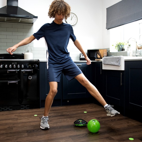 Soccer Bot - Robot de football d entrainement