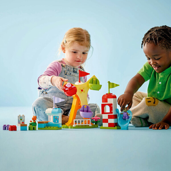 10453 - LEGO® DUPLO Peppa Pig - La fête foraine
