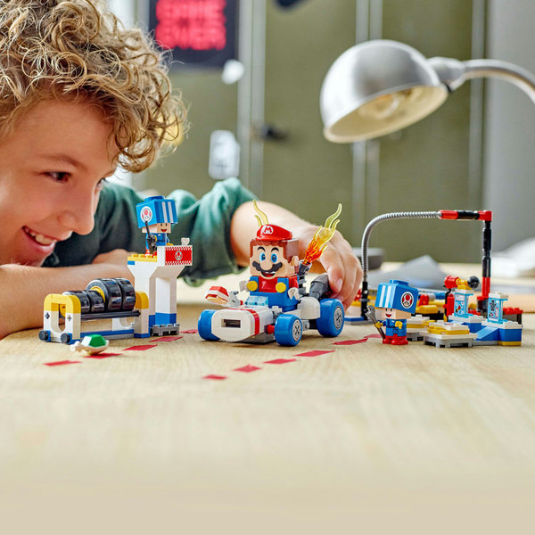 72035 - LEGO® Super Mario - Mario Kart™ – Garage de Toad
