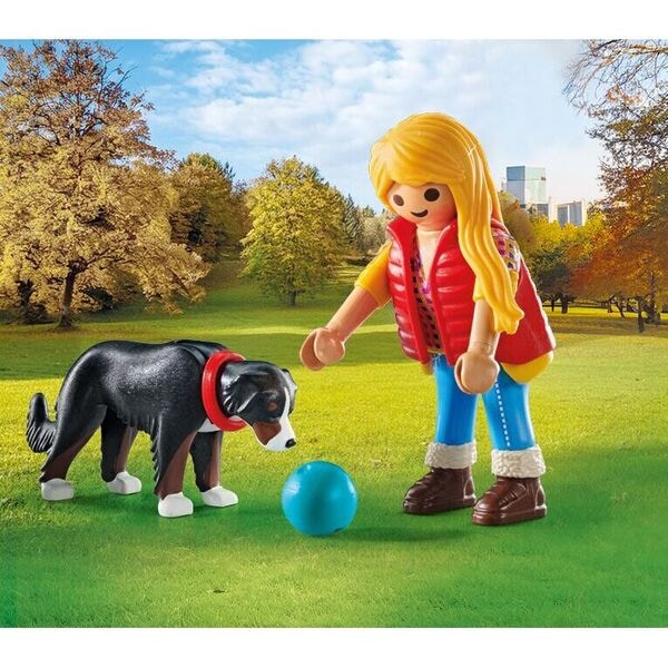 71738 - Playmobil My Life - Jeune fille avec chien de montagne