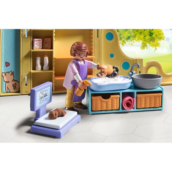 71743 - Playmobil My Life - Centre de soin : 8 chiens et soigneur
