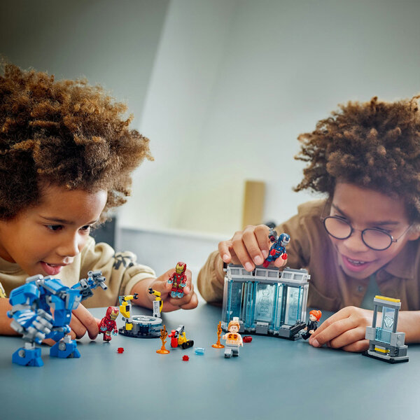 76315 - LEGO® Marvel - Le Laboratoire d’Iron Man : la Salle des Armures