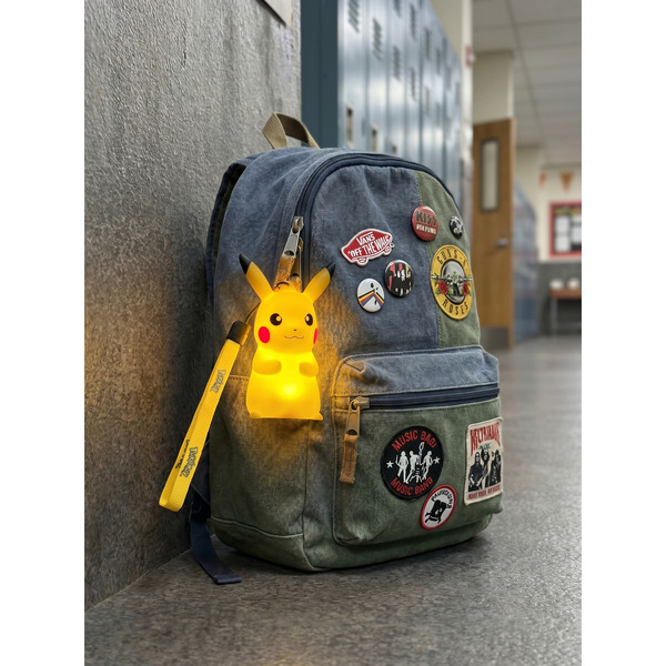Figurine Pokémon avec dragonne -  Pikachu Grumpy