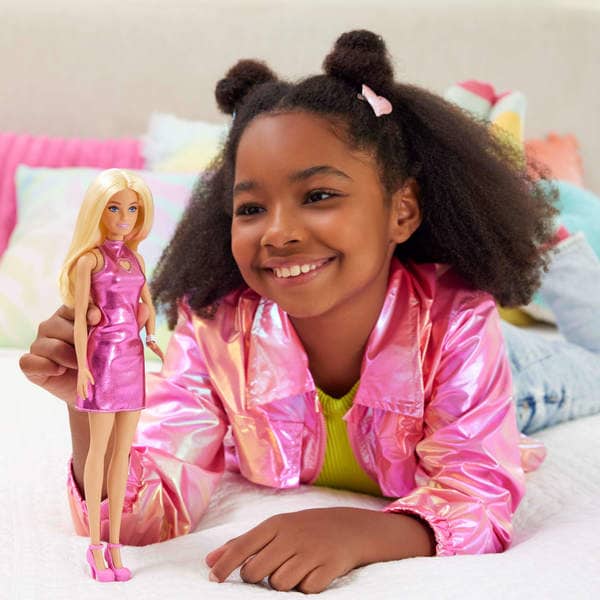 Poupée Barbie Fashionista Robe Rose Brillante