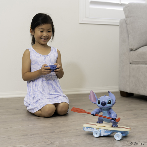 Voiture radiocommandée - Stitch Surf Disney