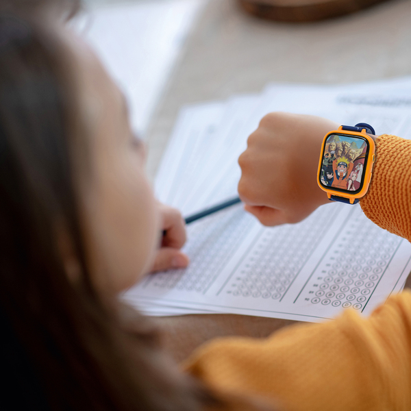 Montre digitale et intelligente Naruto
