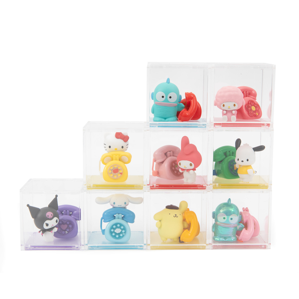 Figurine Hello Kitty 4.5cm avec boîte de collection Love Calling (modèle aléatoire)