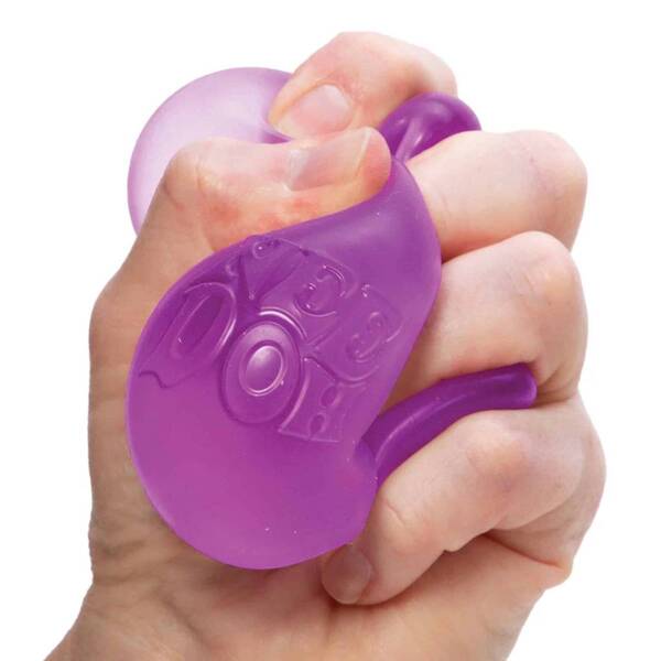 Boule anti-stress en forme de cube Needoh