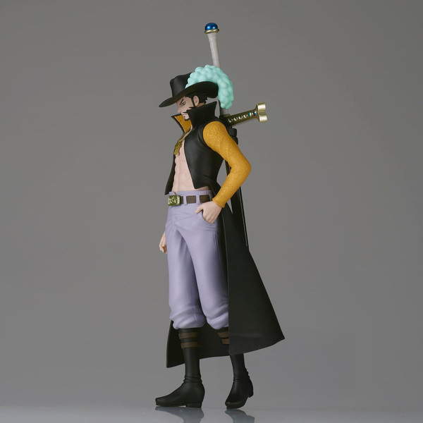 Figurine One Piece Dracule Mihawk