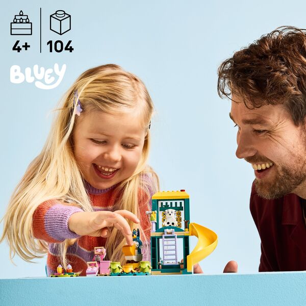 11201 - LEGO® Bluey - Bluey et Chloe à l’aire de jeux