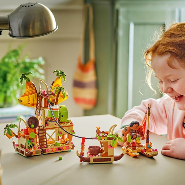 43258 - LEGO Disney Vaiana 2 -  Le Navire des Kakamoras