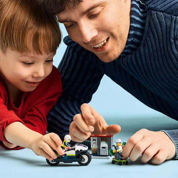 60455 - LEGO® City - La course-poursuite en moto de police