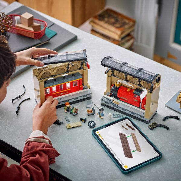 76450 - LEGO® Harry Potter™ - Book nook : le Poudlard Express
