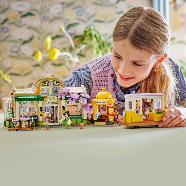 42671 - LEGO® Friends - Café des plantes et Kiosque à fleurs