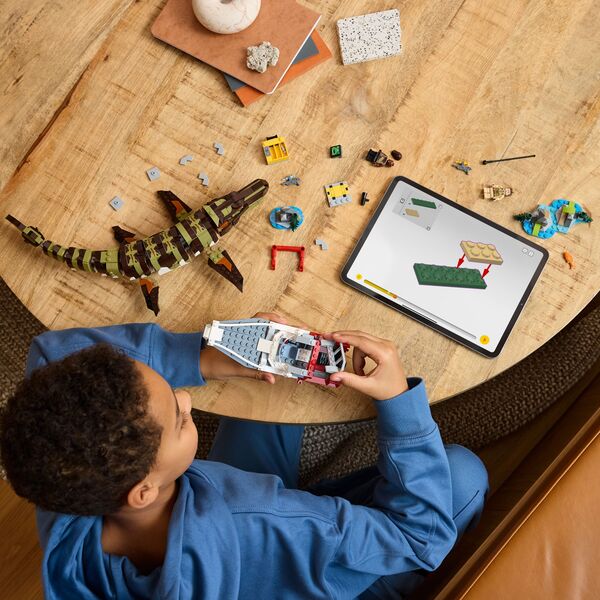 76974 - LEGO® Jurassic World - Le bateau en mission et le mosasaure en briques