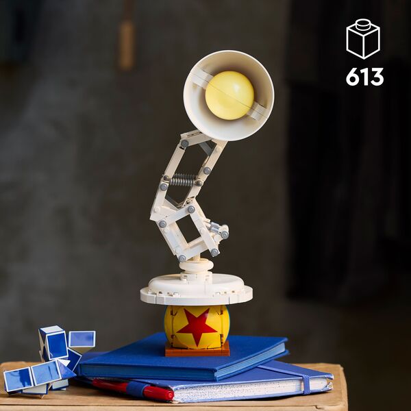 21357 - LEGO® Ideas - Lampe Disney Pixar Luxo Jr.