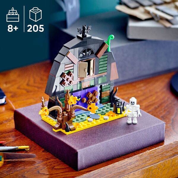 40721 - LEGO® Iconic - La grange d’Halloween