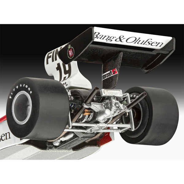 Maquette Surtees TS16/03