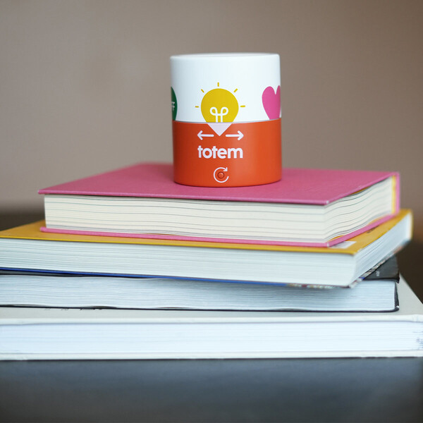 Totem - Boîte à jeu nomade
