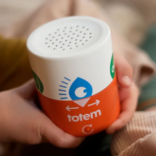 Totem - Boîte à jeu nomade