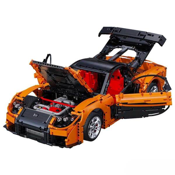 Kit de construction Mazda RX-7 CaDA