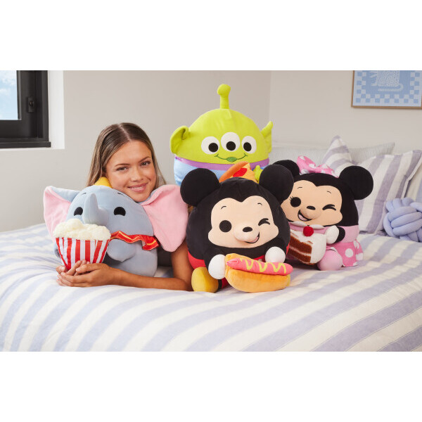 Peluche Disney avec snack 35cm (modèle aléatoire)