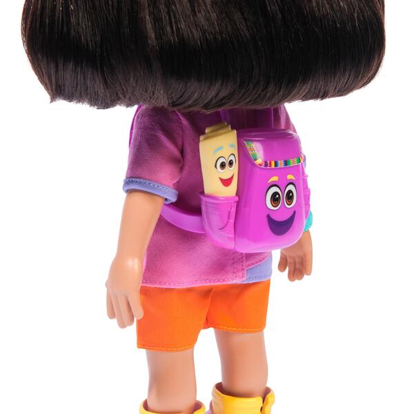 Poupée Dora Chante Et Explore