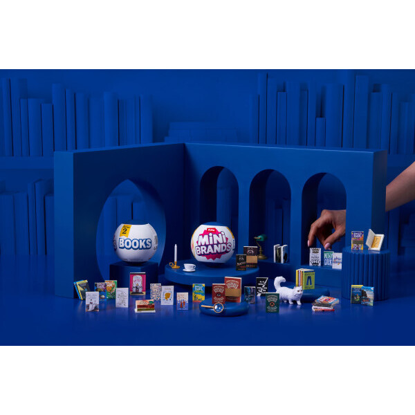 Capsule Mini Brands Mini Books série 2