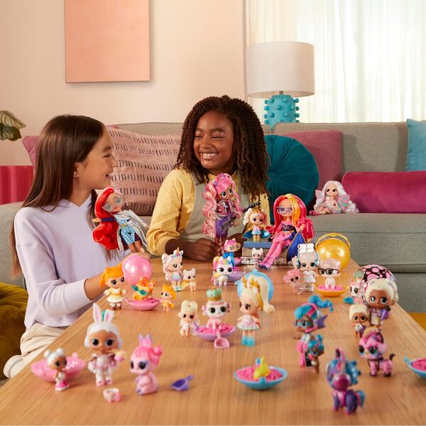 Poupée L.O.L. Surprise! OMG Eye Spy (modèle aléatoire)