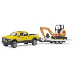 RAM Power 2500 Rental Service avec mini pelleteuse et remorque