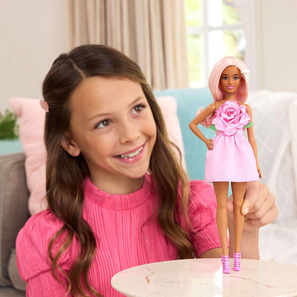 Barbie Fashionista – La Vie en Rose
