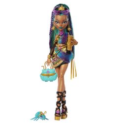 Monster High - Poupée Nefera De Nile Avec Lavish Et Accessoires