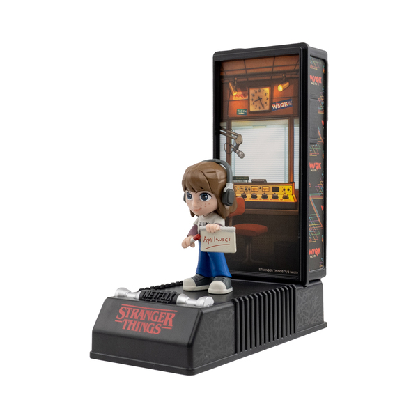Capsule talkie walkie avec figurine - Stranger Things série 3 13cm